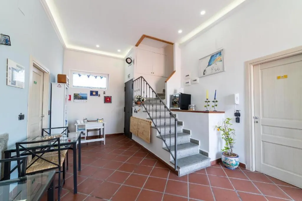 Appartamento Annunziata Naples Italy
